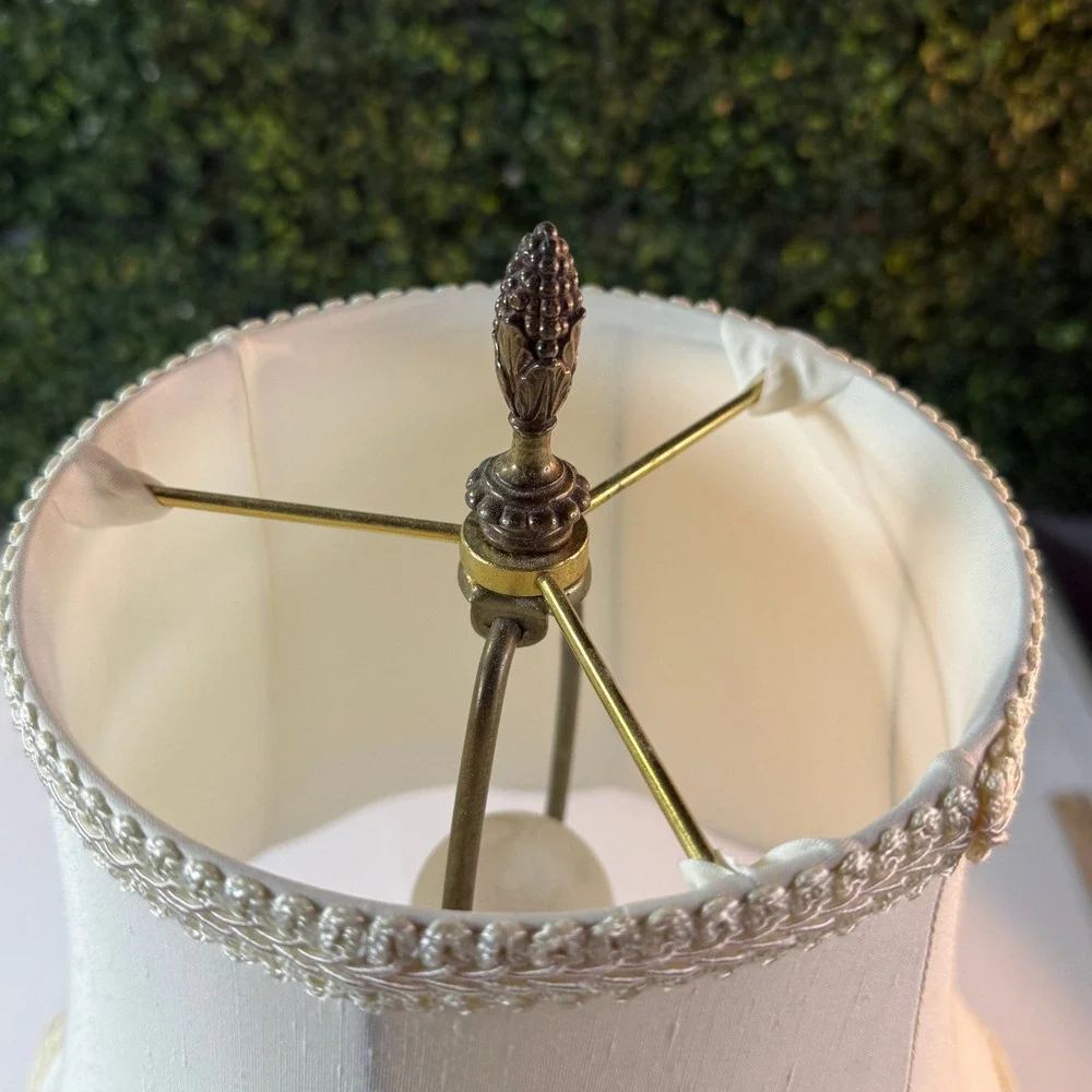 Crest vintage porcelain